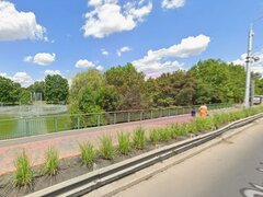 Titan Metrou M1-statia Titan si parc IOR, cu 3 lifturi